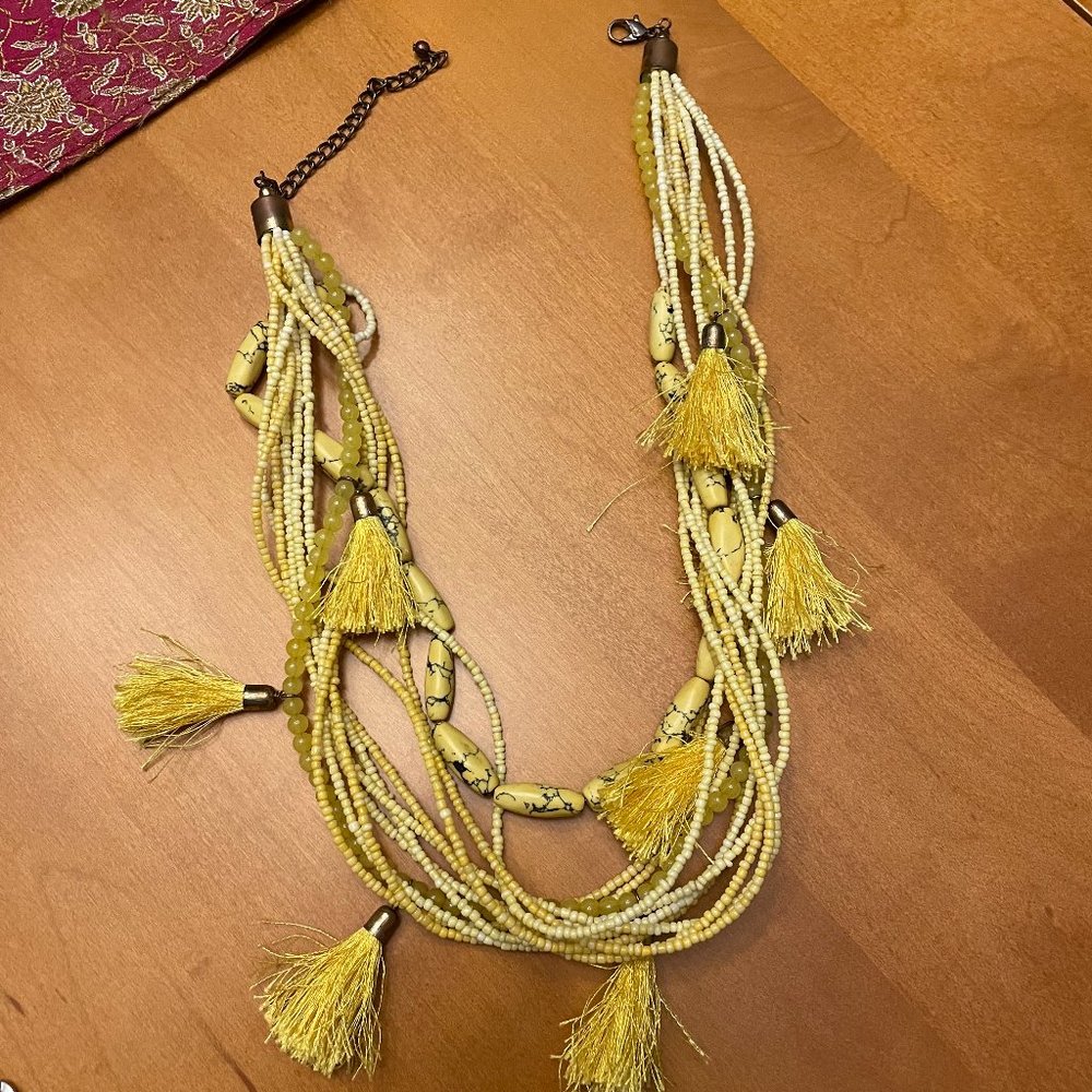 Frilled Necklace (Yellow)